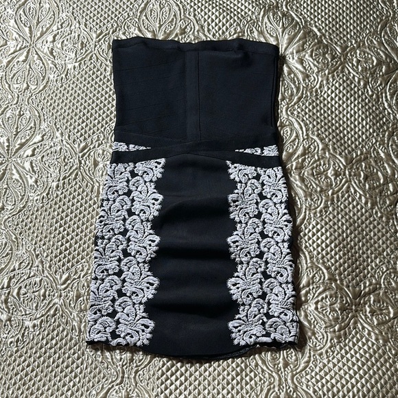 Bebe Black and White Strapless Bodycon Dress - Picture 1 of 9